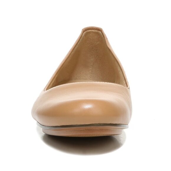 NATURALIZER Maxwell Flats - Picture 8 of 10
